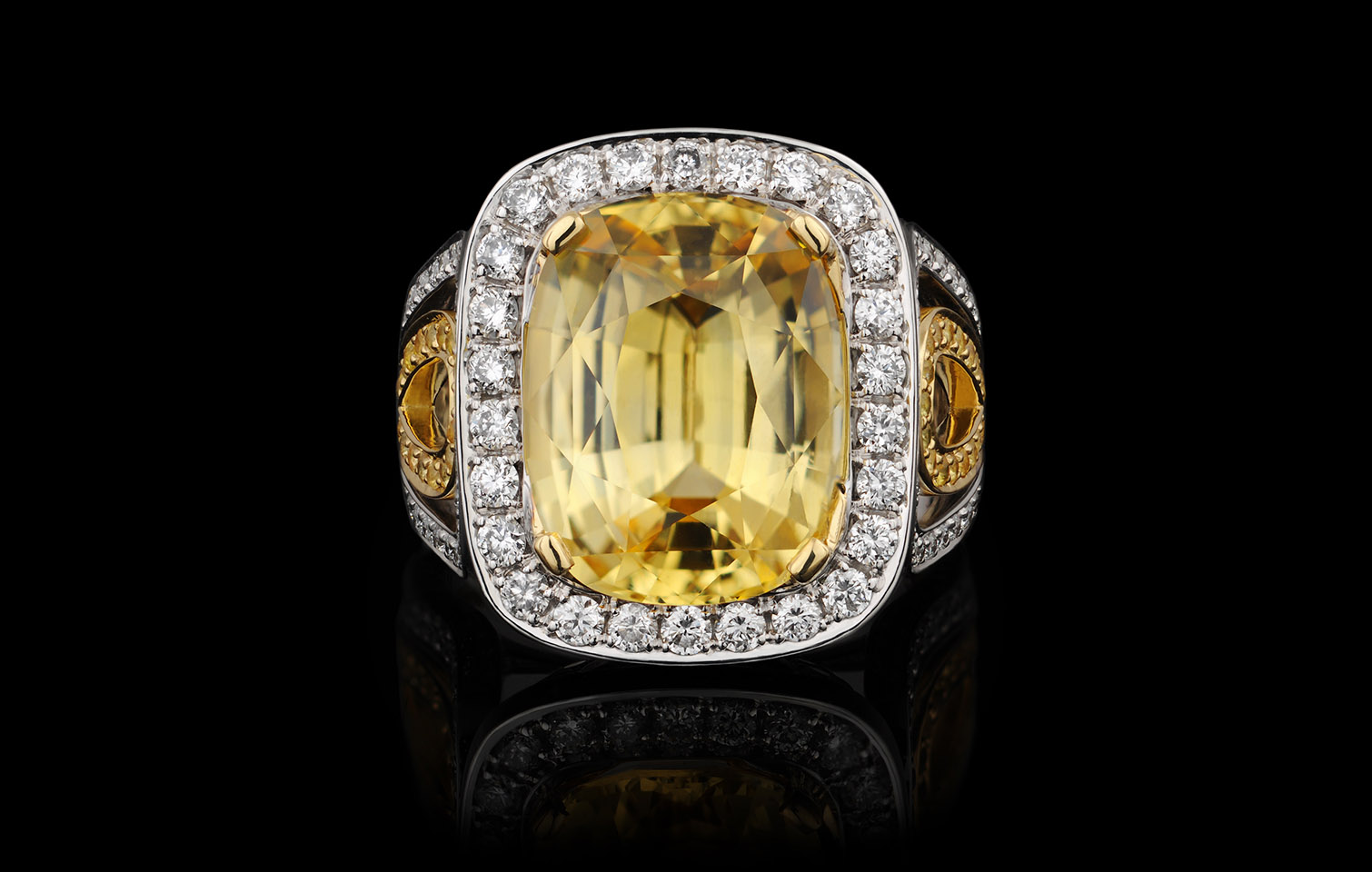 Georgina Skan Yellow Sapphire diamond ring